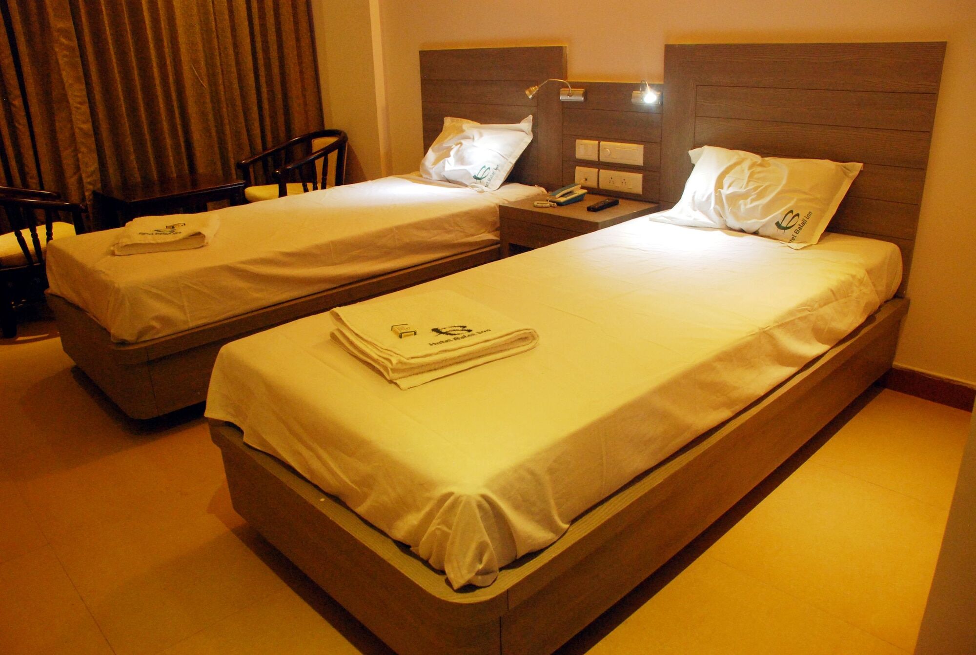 Hotel Balaji Inn Tańdźawur Zewnętrze zdjęcie